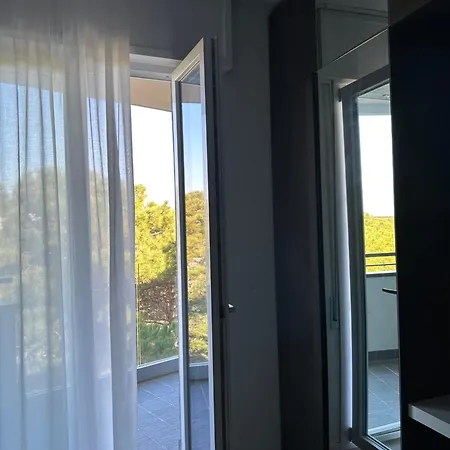 Hotel Lux Mima